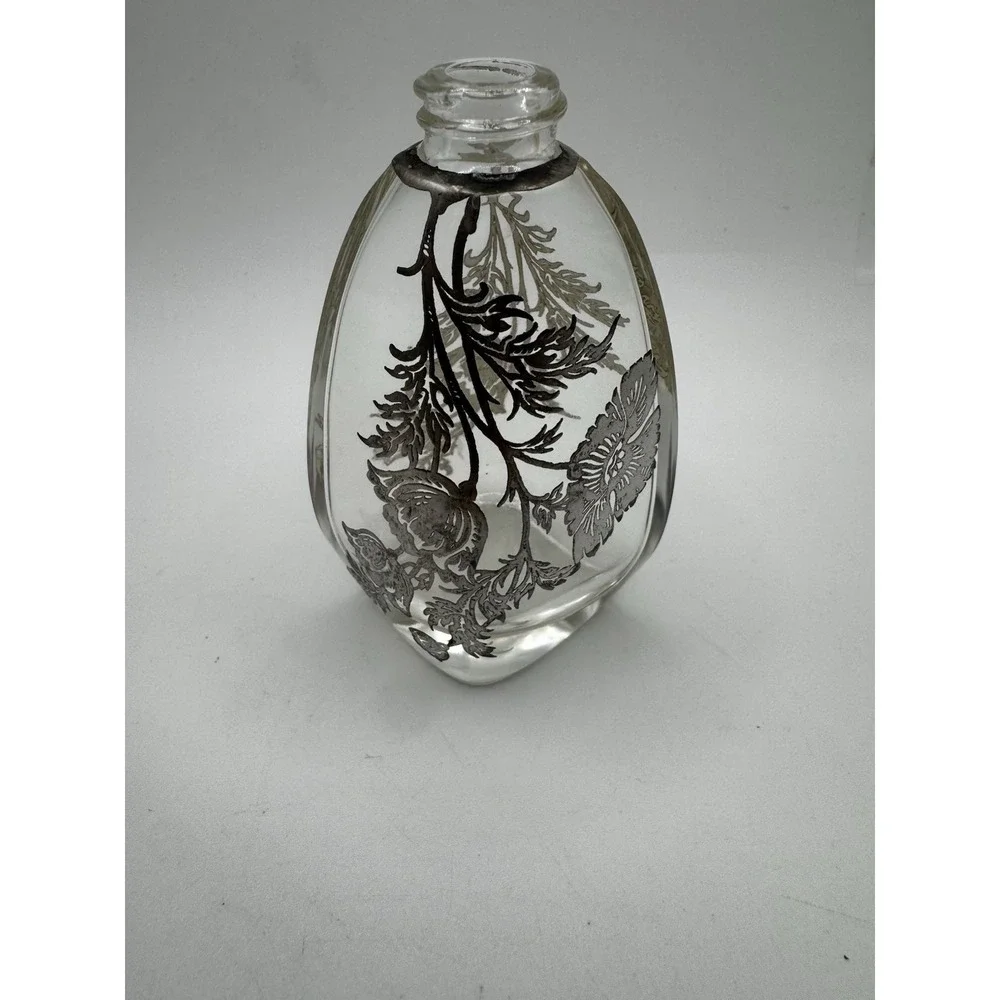 The Unbranded Brand vintage silver